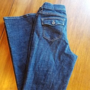 Levi's 512 perfectly slimming jean